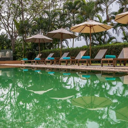 The Apsara Rive Droite Hotel Luang Prabang Buitenkant foto