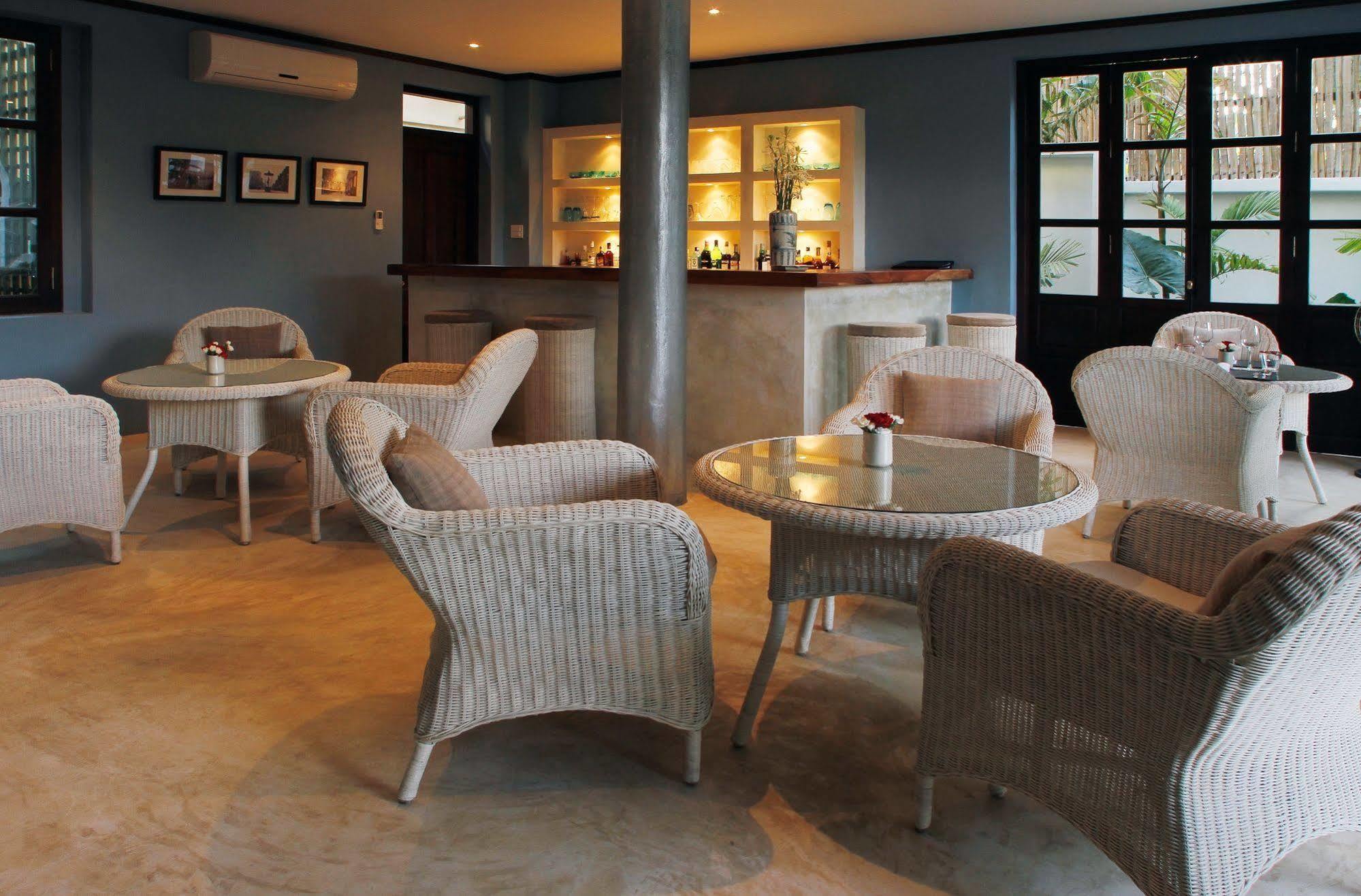 The Apsara Rive Droite Hotel Luang Prabang Buitenkant foto